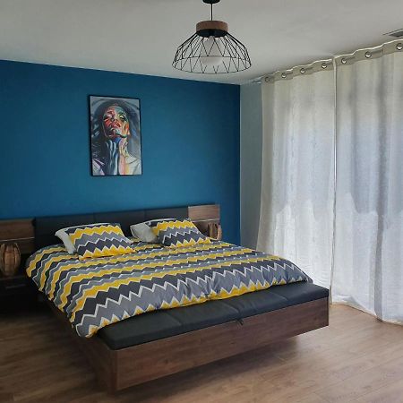La Suite De La Route Des Chateaux 아르작 외부 사진
